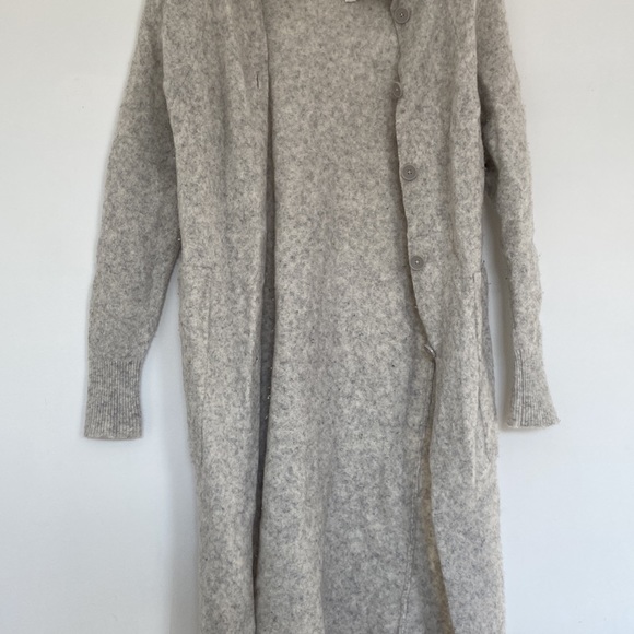 Aritzia The Group by Babaton Nour cardigan sweater - Picture 4 of 11